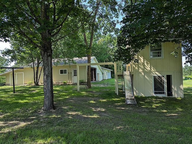 Photo of 16714 Queens Rd, Avon, MN