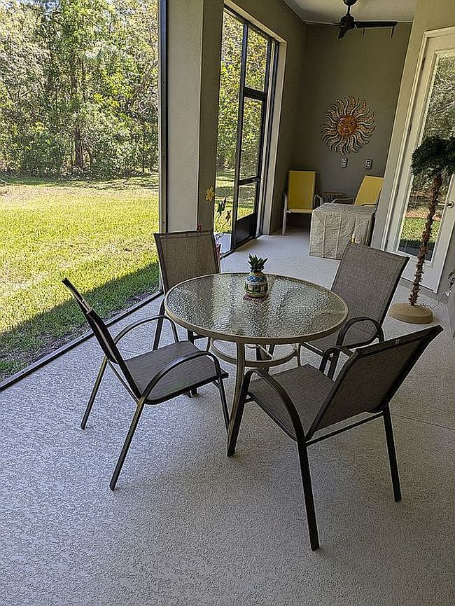 Image of 7 Eugenia Ct W