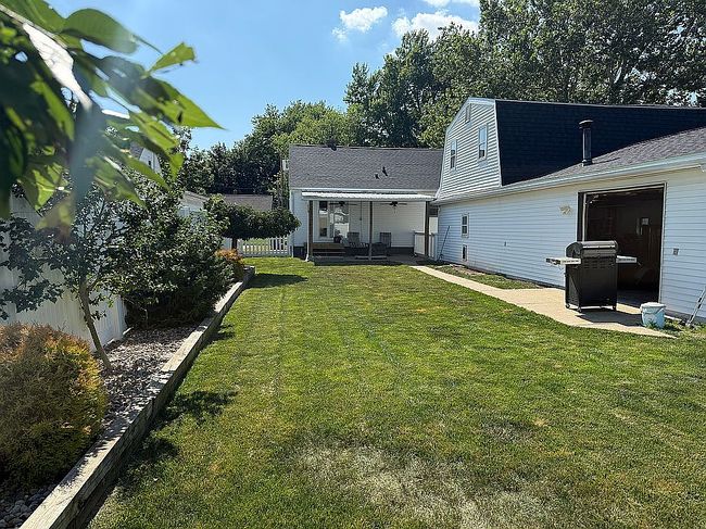 Photo of 209 S Lawndale Ave, Washington, IL