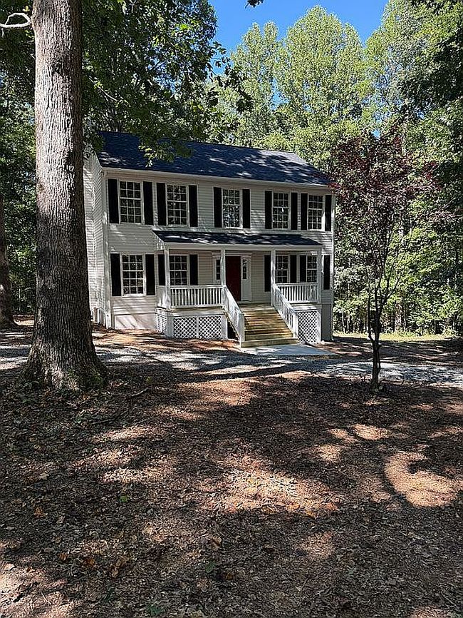 Photo of 15379 Louisa Rd