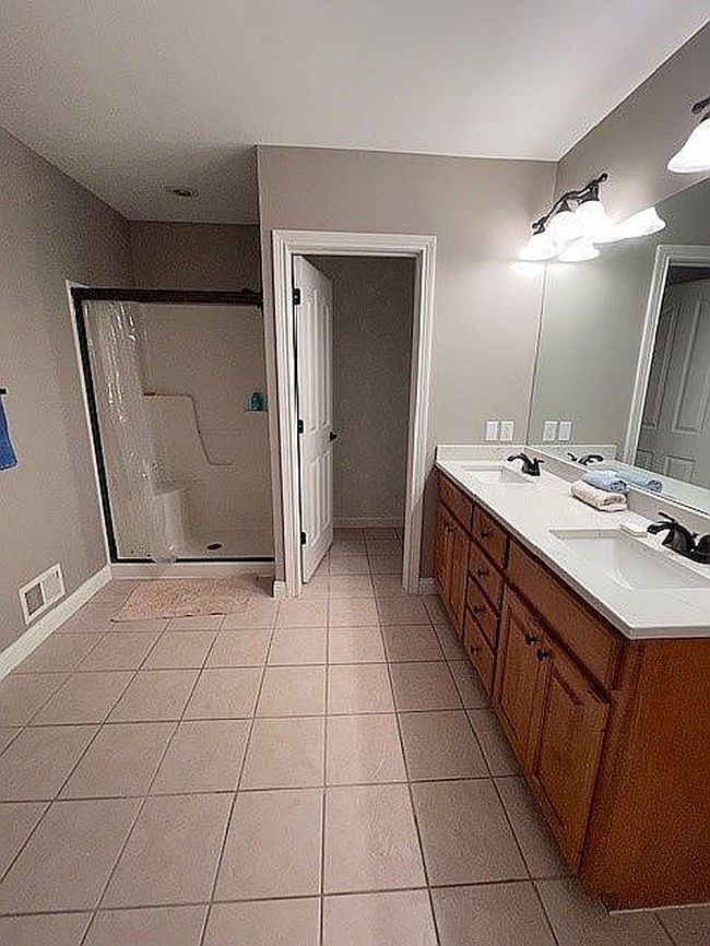 Image of 615 Ashbourne Dr