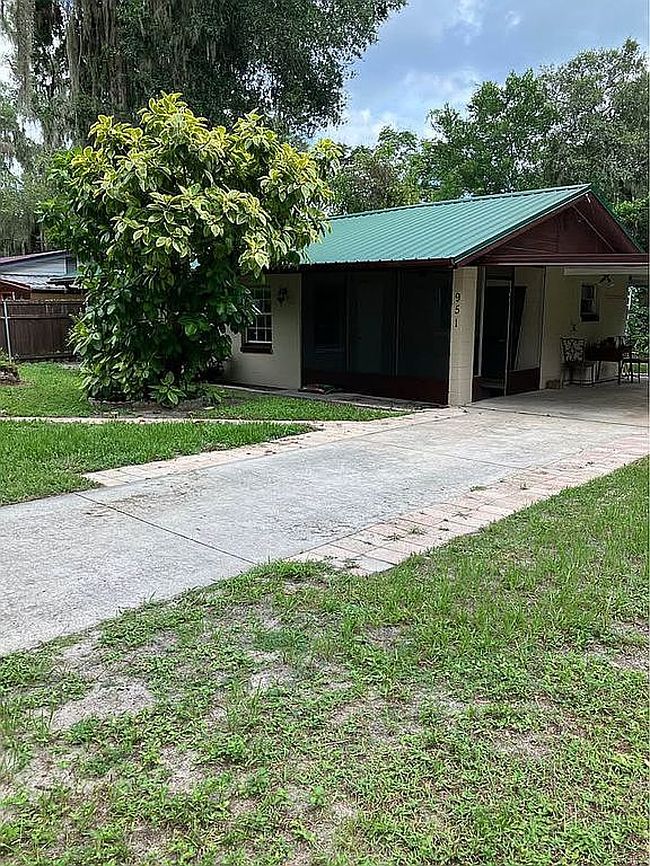 Photo of 951 County Road 482B
