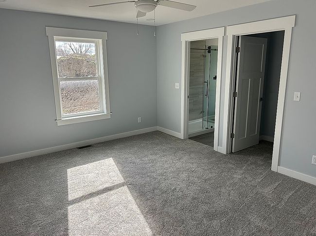 Image of 228 E Main St