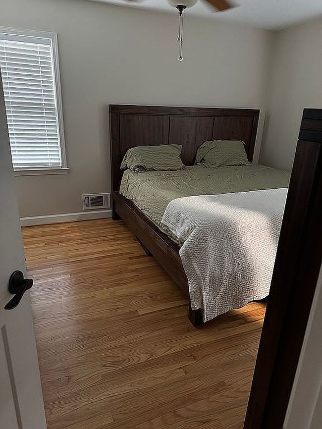Photo of 260 Campobello Gramling School Rd, Campobello, SC