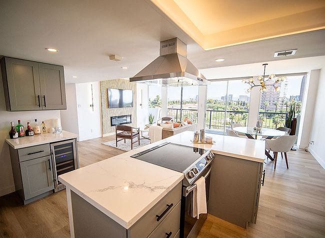 Photo of 2323 N Central Ave Unit 502, Phoenix, AZ