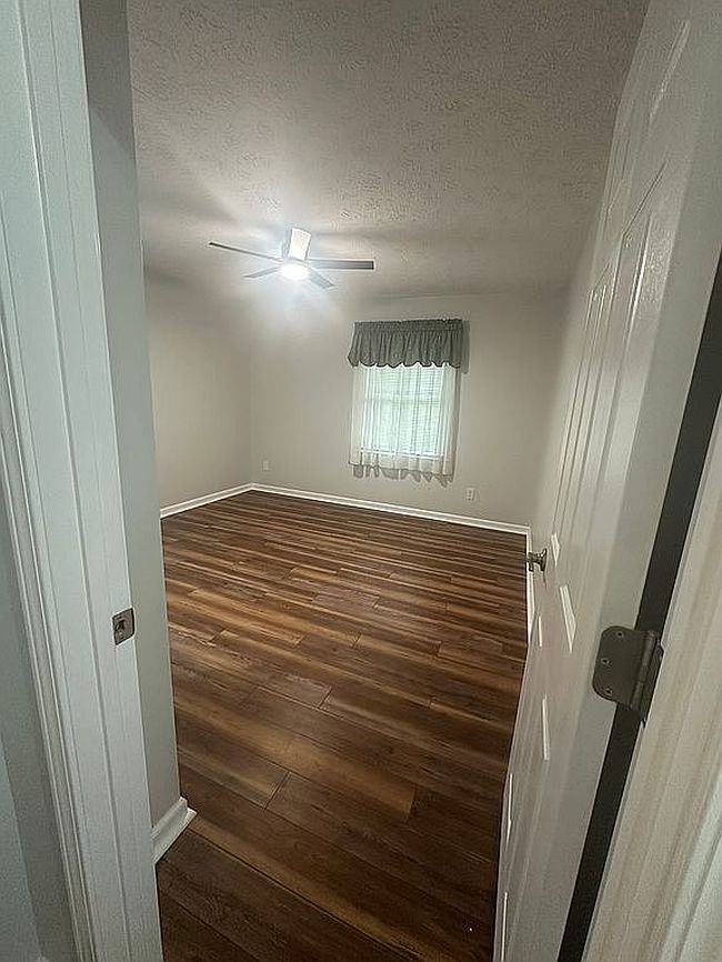 Photo of 123 Clearwater Ln, Galax, VA