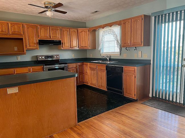 Image of 831 Northfield Ct