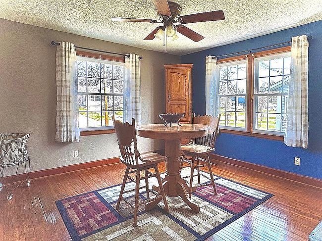 Image of 517 E Linn St