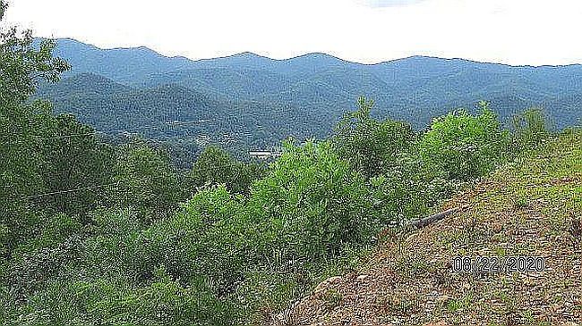 Photo of 397 Graybeard Mountain Trl, Marble, NC
