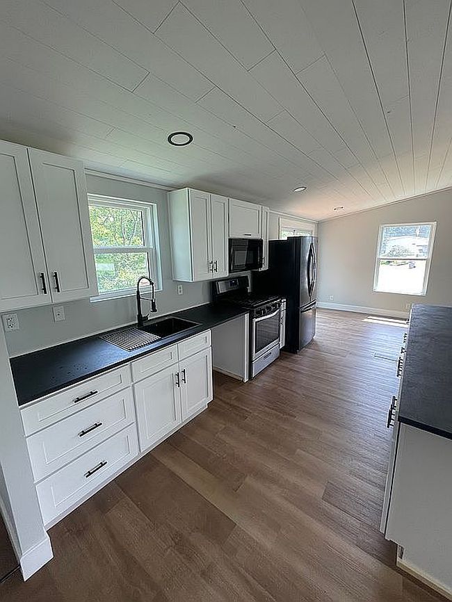Photo of 105 York Rd, Cranberry Township, PA