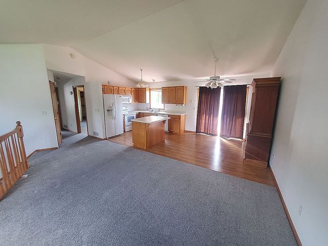 Photo of 622 10th St S, Sartell, MN