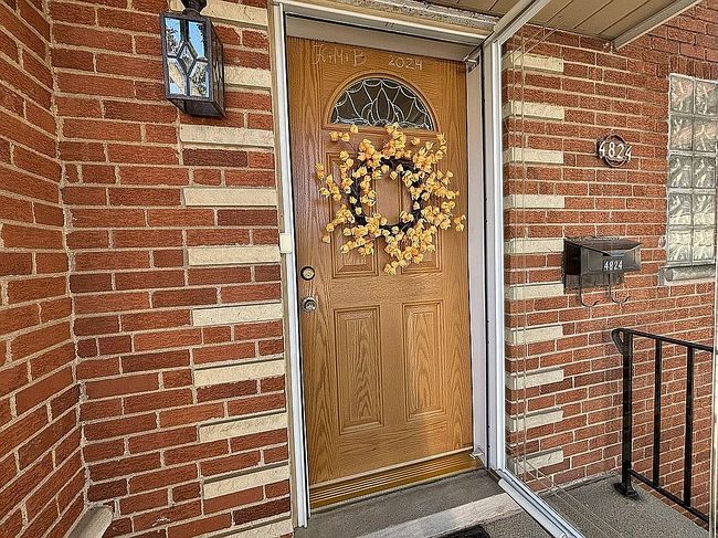 Additional photo 1 of property located at 4824 N Natchez Ave