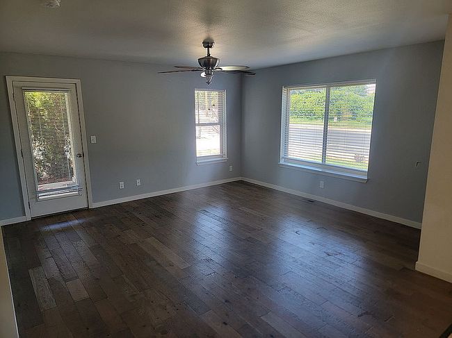 Additional photo 3 of property located at 1519 Springwater Ave