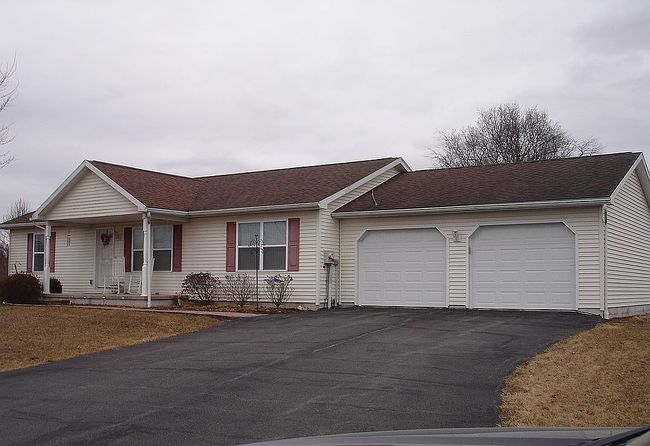 Preview of property located at 180 Trevmor Dr