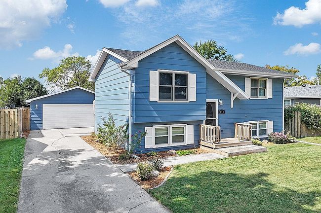 Photo of 841 E 16th St N, Newton, IA