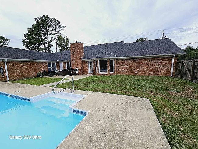 Image of 3601 Sierra Dr