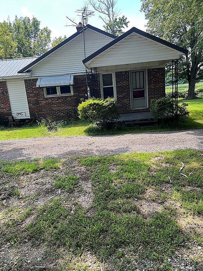 Photo of 1149 Grills Rd, Newbern, TN