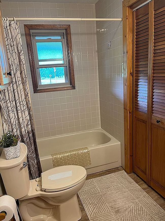 Photo of 50 Flax Dr, Murphy, NC