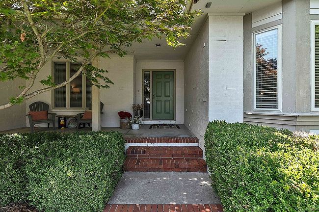 Additional photo 2 of property located at 665 N Crest Ridge Ct