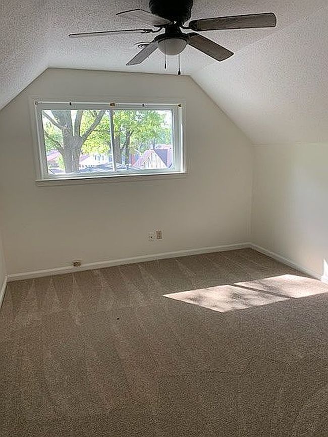 Additional photo 2 of property located at 8610 Lake Shore Dr W