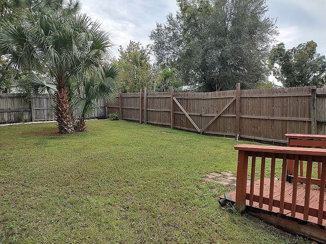 Photo of 106 Lake View Ave, Georgetown, FL