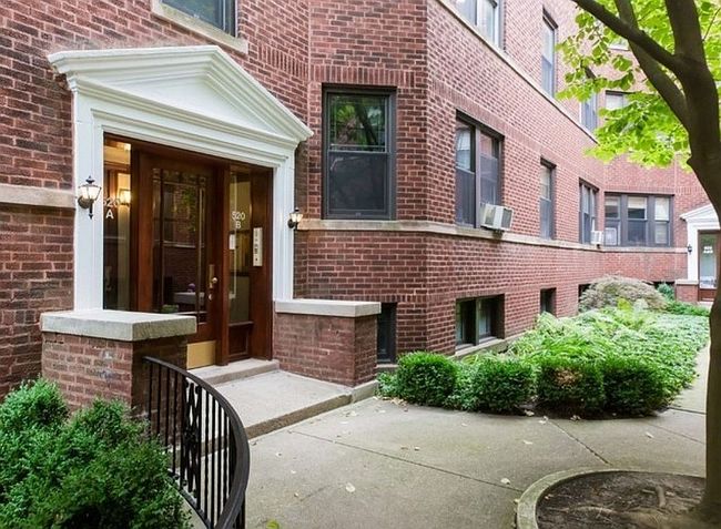 Image of 520 Sheridan Rd #B