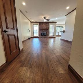 Additional photo 3 of property located at 13101 Briar Hollow Dr