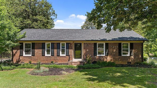 Image of 1113 Edenwood Dr