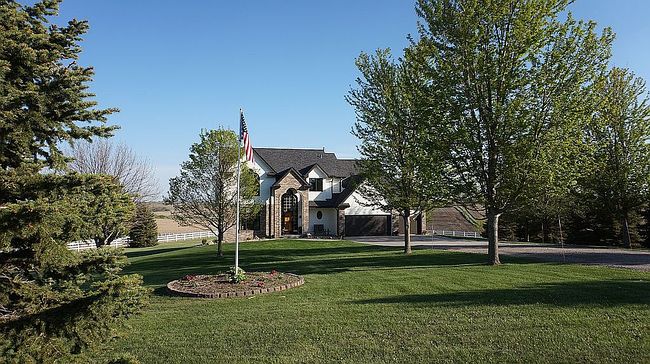 Photo of 17227 Cattle Gate Ln, Kennard, NE