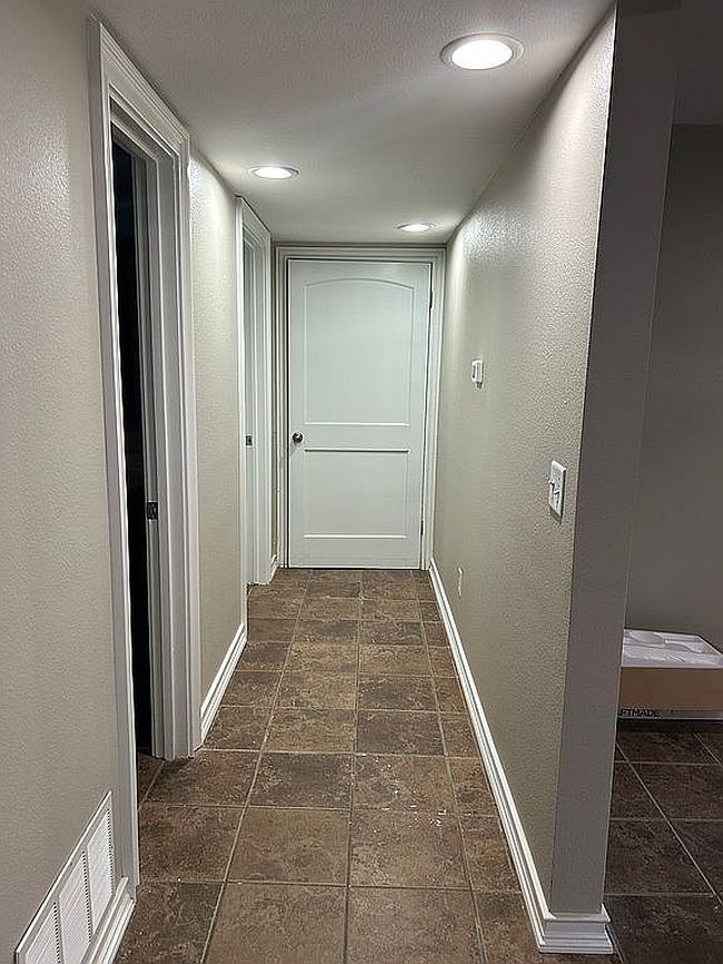Photo of 955 Cedar St, Paris, TX