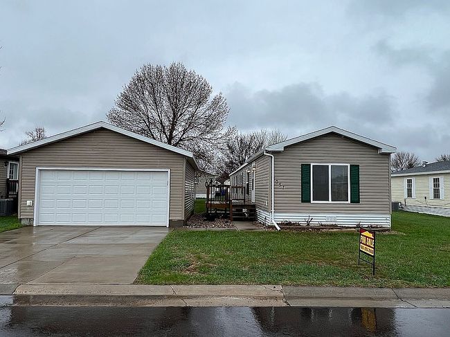 Preview of property located at 6051 S Canterbury Pl