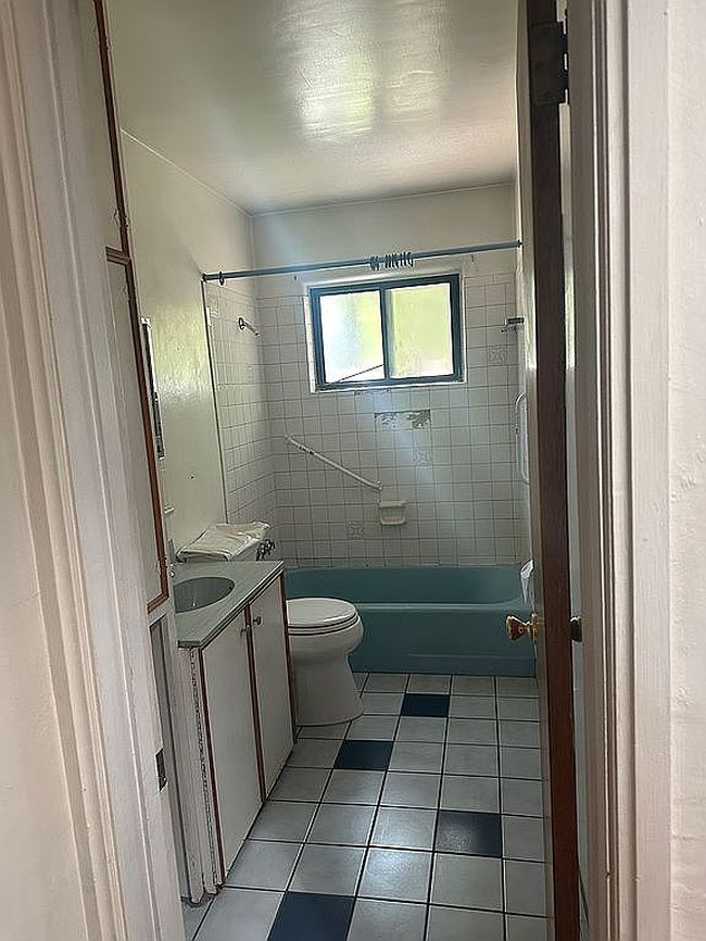 Photo of 2924 Cagua Dr Ne, Albuquerque, NM