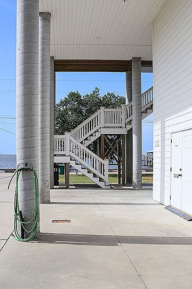 Photo of 4020 N Beach Blvd, Bay Saint Louis, MS