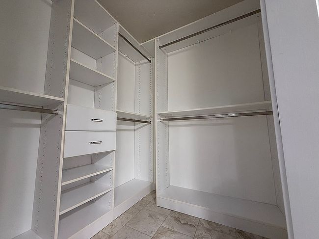 Image of 15069 Emmet St