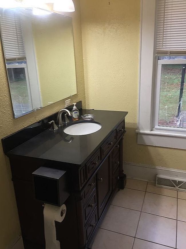 Photo of 218 E Park Ave, Albemarle, NC