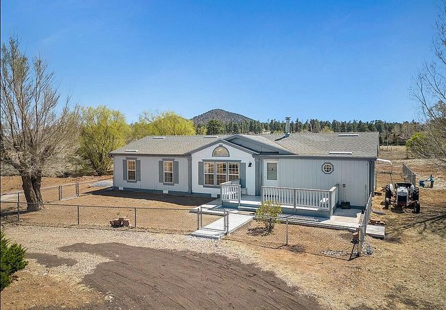 Image of 8350 N Merilee Ln