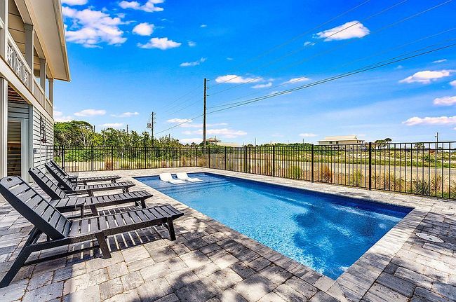 Photo of 617 W Gulf Beach Dr, Eastpoint, FL