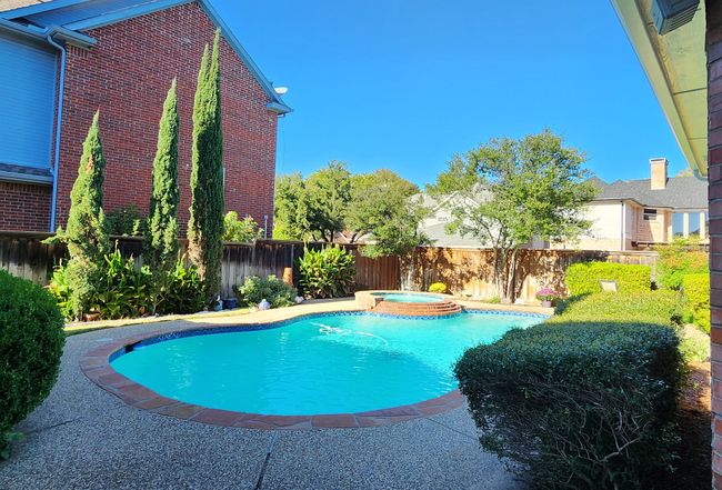 Image of 606 Lake Park Dr
