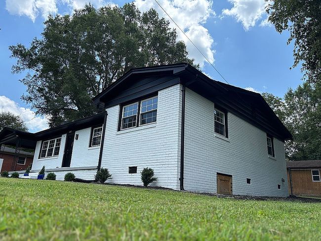 Photo of 2162 Marwood Ln, Albemarle, NC