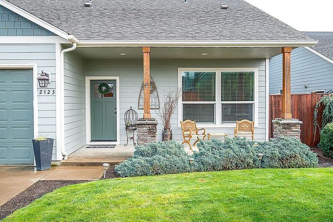 Image of 2123 Nw Lariat Dr
