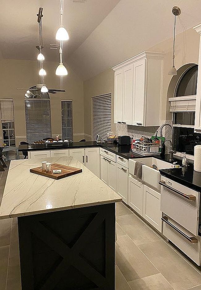Photo of 1423 Clarkdale Ct, Houston, TX