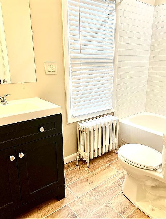 Photo of 302 S Forest Rd, Williamsville, NY