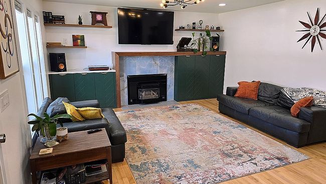 Photo of 440 W Cochrane Ct, Roseburg, OR