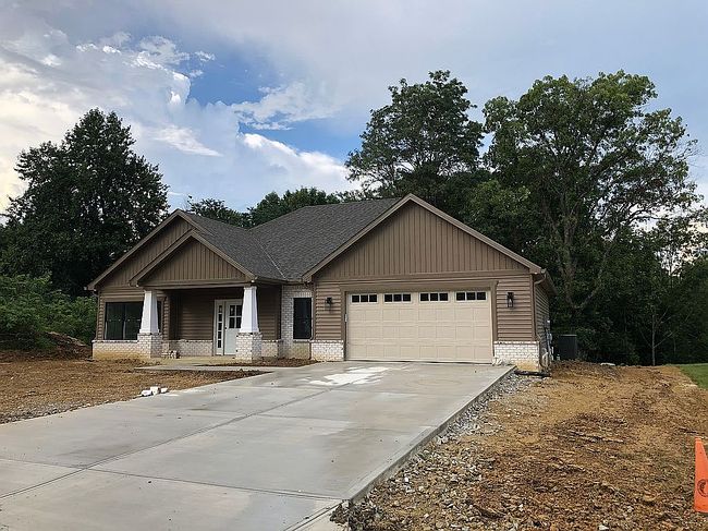 Photo of 273 Harbor Village Dr, Georgetown, KY