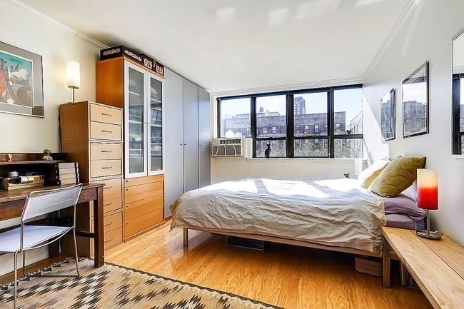 Photo of 220 Manhattan Ave Apt 4U, New York, NY