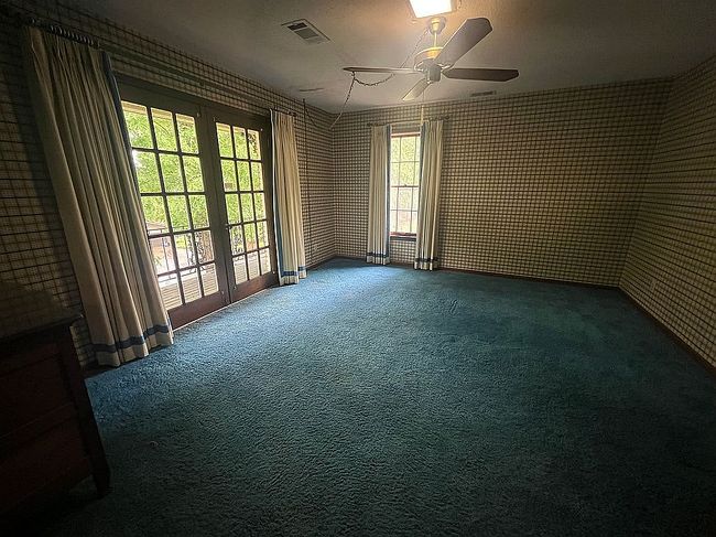 Image of 1407 Redbud Cir