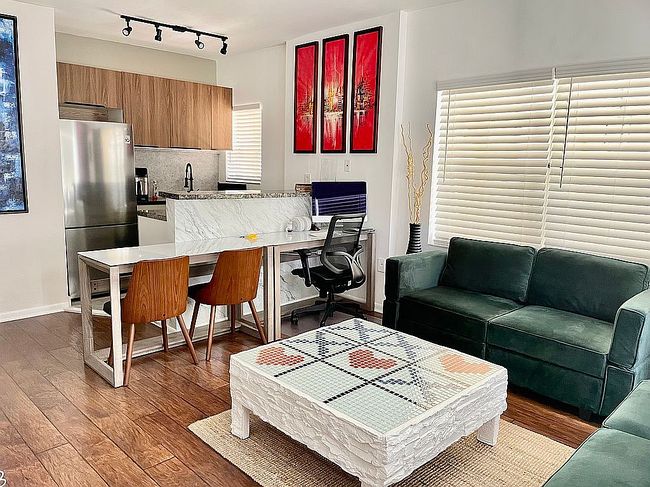 Photo of 10 Pennsylvania Ave #10, Miami Beach, FL