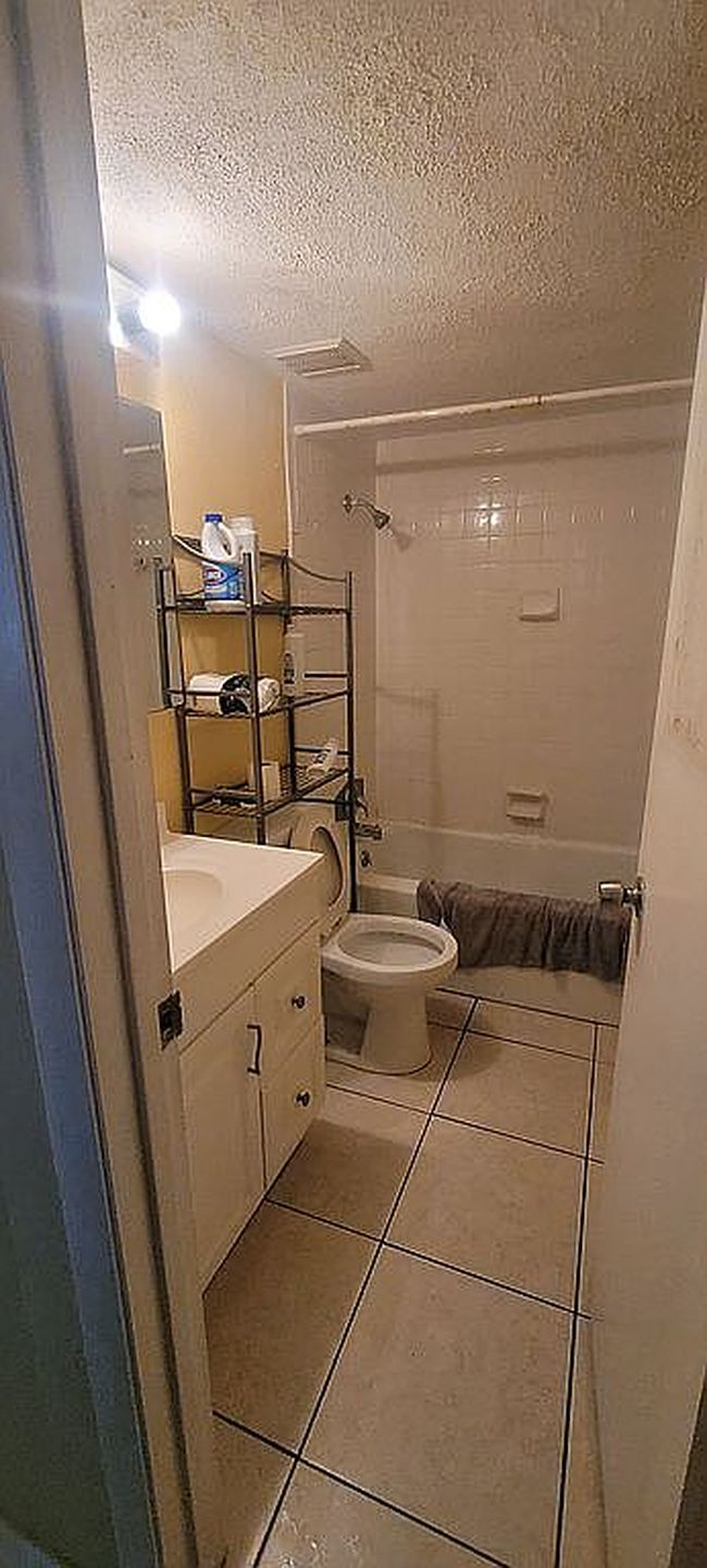 Image of 3270 S Semoran Blvd Apt 25