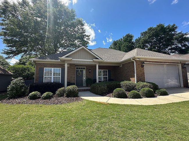 Image of 1306 Catherine Dr