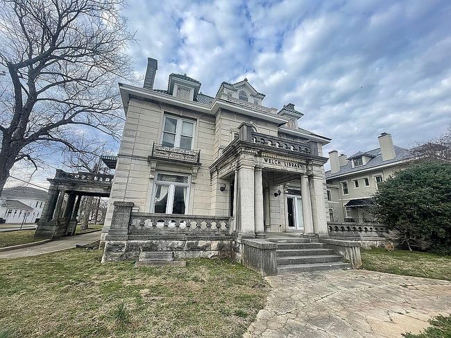 Image of 3630 W End Ave